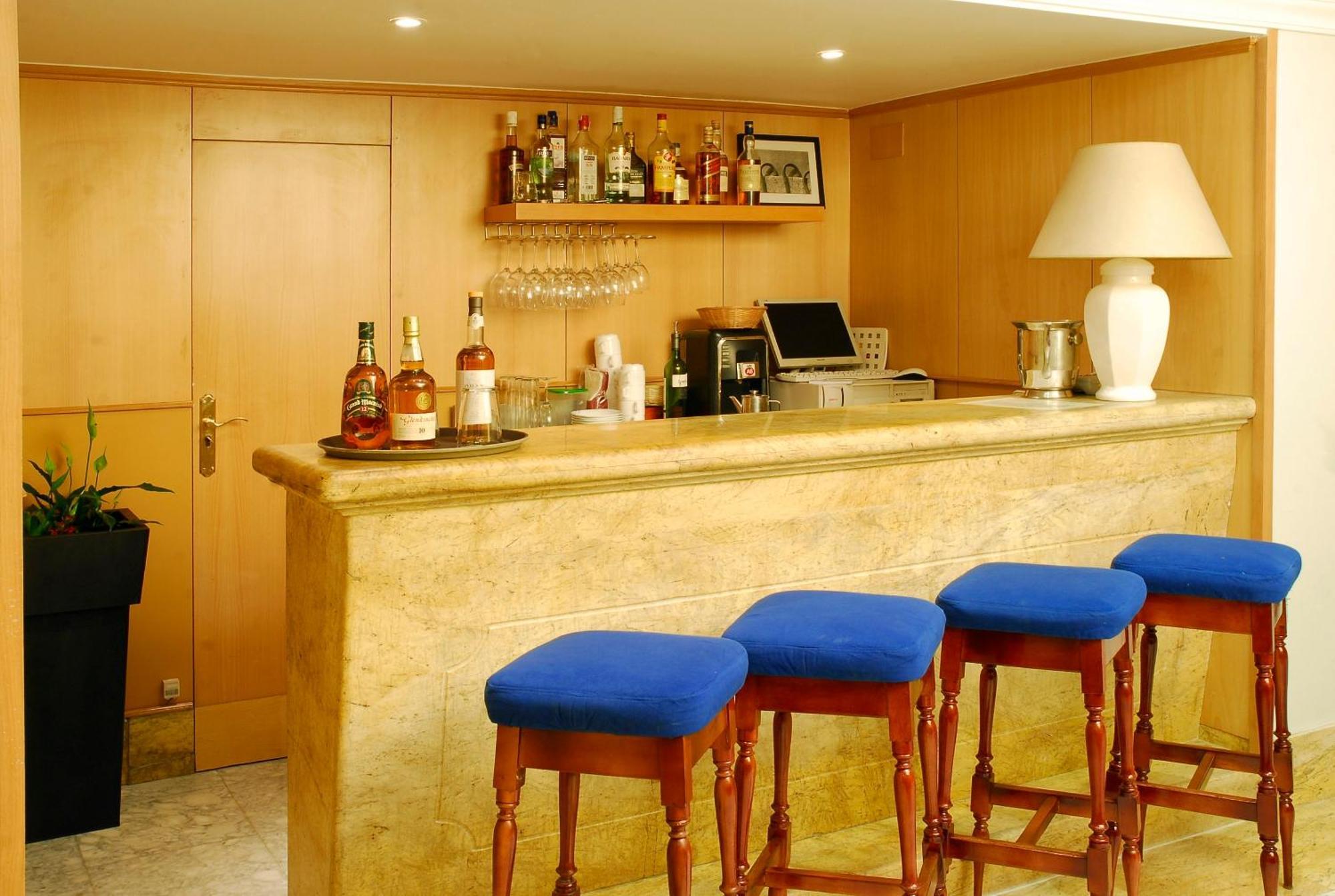 Hotel Reyes Catolicos Sevilla Pokoj fotografie